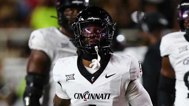 Sorsby Magic: Cincinnati’s Quarterback Turns Baylor Clash Into Viral Highlight Reel as Bearcats Chase Big 12 Glory