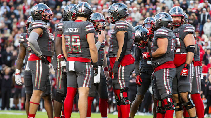Texas Tech’s Offense Turns Heads: Social Platforms Explode Over Big 12 Play-Calling Innovations