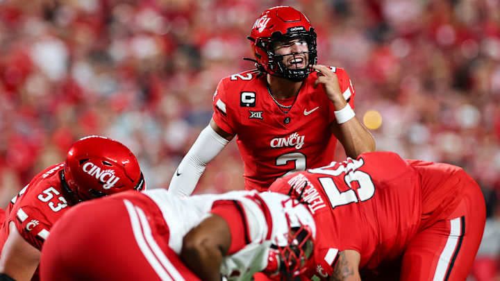 Bearcat Wall: Cincinnati’s Defense Strangles Baylor in Statement Win That Sends Shockwaves Through the Big 12