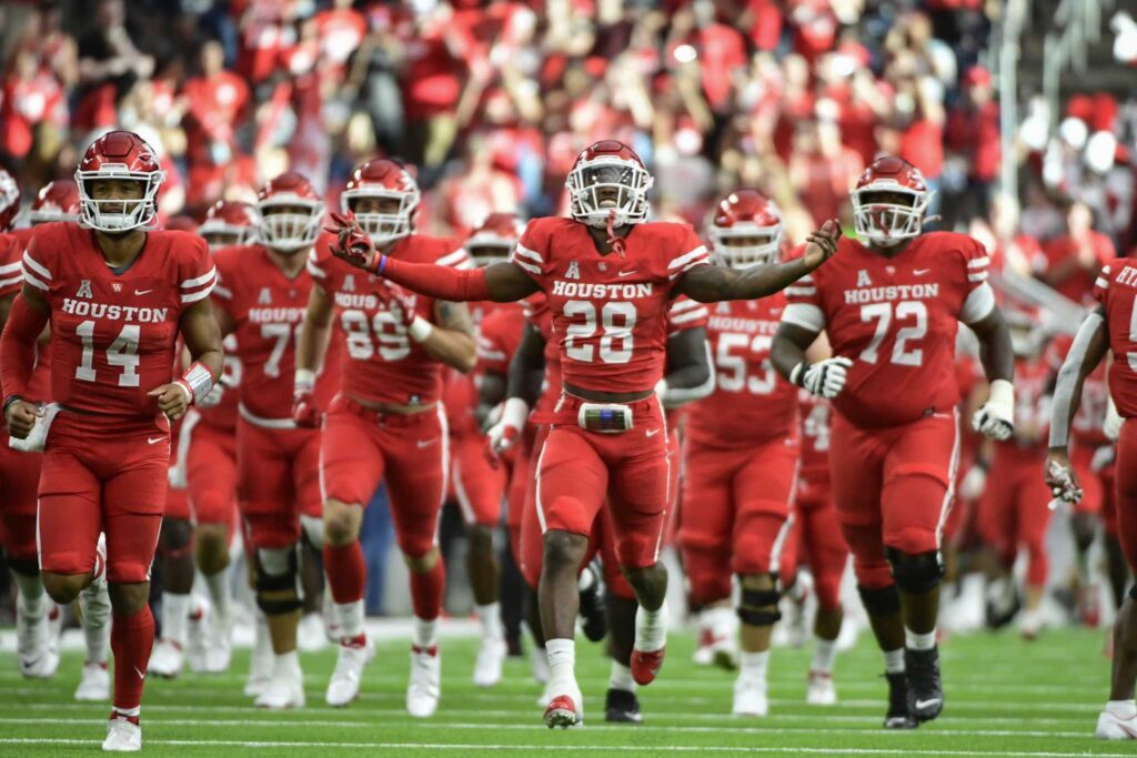 Shock Wave in the Big 12: How the Houston Cougars Wrote Their Entry to the Elite — Road Win Pushes Them Into Top 5