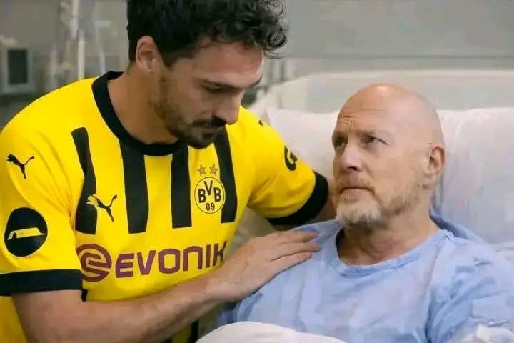 Tränen, Stolz und Zusammenhalt: Eine Geste, die die Fußballwelt bewegte⚫🟡