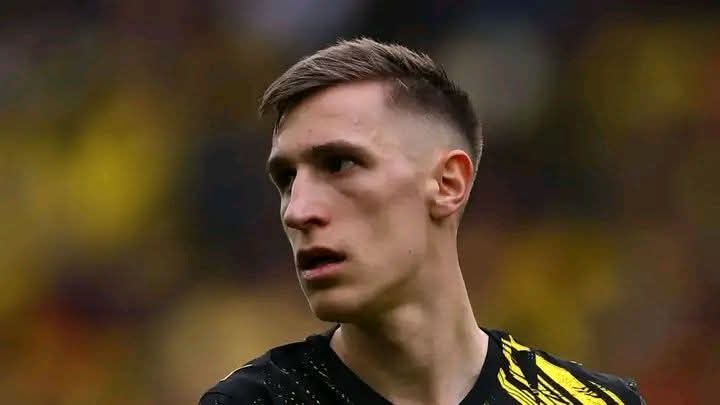 🚨😱 AUFRUHR IN DORTMUND! Rätselhafte Vertragsklausel bei BVB-Star sorgt für Wirbel 😳📝🔥 Was als Grund zur Freude gedacht war, hat sich plötzlich in eine hitzige Debatte verwandelt – rund um Nico Schlotterbeck und eine überraschende Klausel in seinem Vertrag.